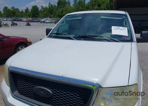 2004 Ford F-150 Lariat/Xlt z USA, uszkodzony, nr VIN 1FTRX12534FA18416